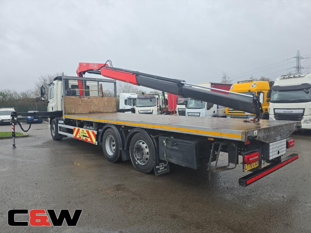 Vehicle image 15